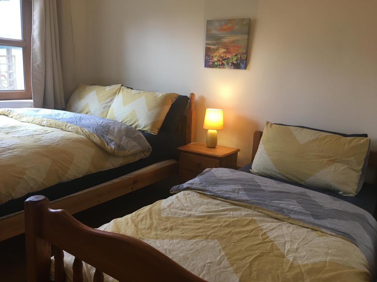 Cloghane Mount Brandon Hostel מראה חיצוני תמונה